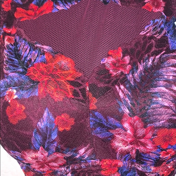 Victorias Secret™️ NWT Multi-Colored Lace Bralette - Picture 3 of 8